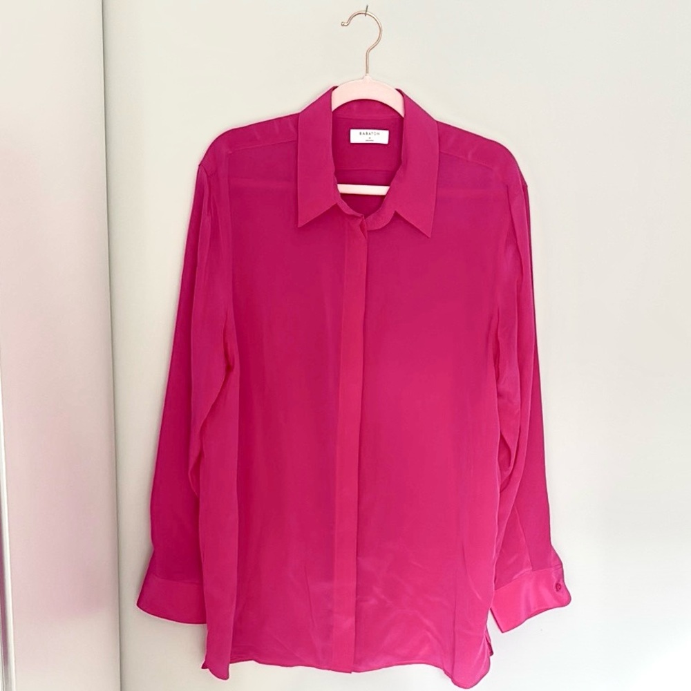 LIKE NEW Aritzia - Babaton Casting Silk Blouse in Fuchsia